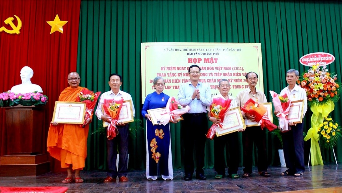 Bảo tàng thành phố Cần Thơ họp mặt kỷ niệm Ngày Di sản Văn hóa Việt Nam