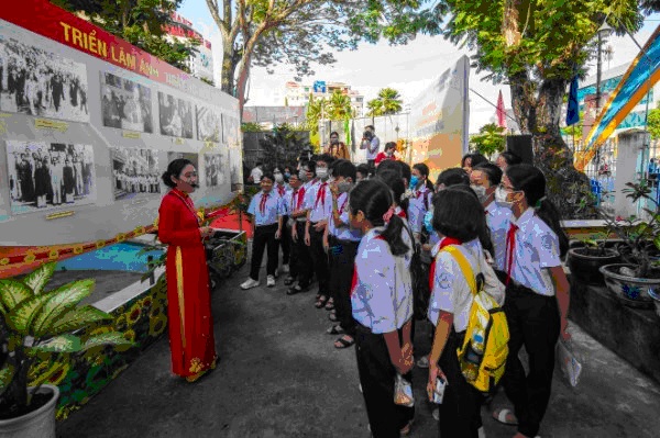 Khai mạc Triển lãm ảnh “Ngày hội non sông” và Triển lãm ...